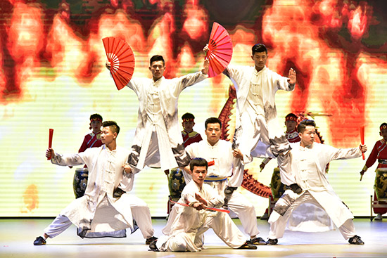 天通苑小学张子路校长致词.