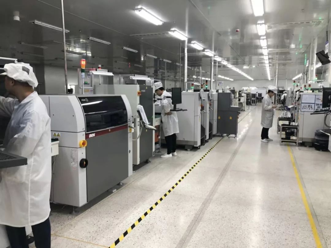 在smt电子厂生产制程中怎样预防smt贴片元器件的破损及撞件?