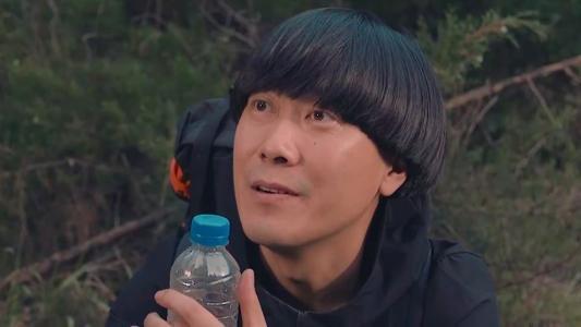 蘑菇头蘑菇头的扮演者名叫黄晓飞,是《陈翔六点半》元老级的演员了