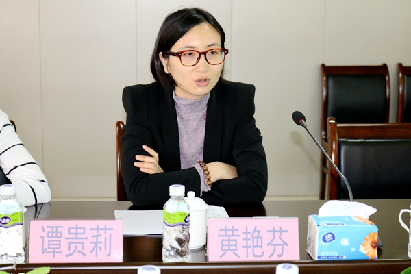 副市长黄艳芬开展医疗卫生工作专题调研