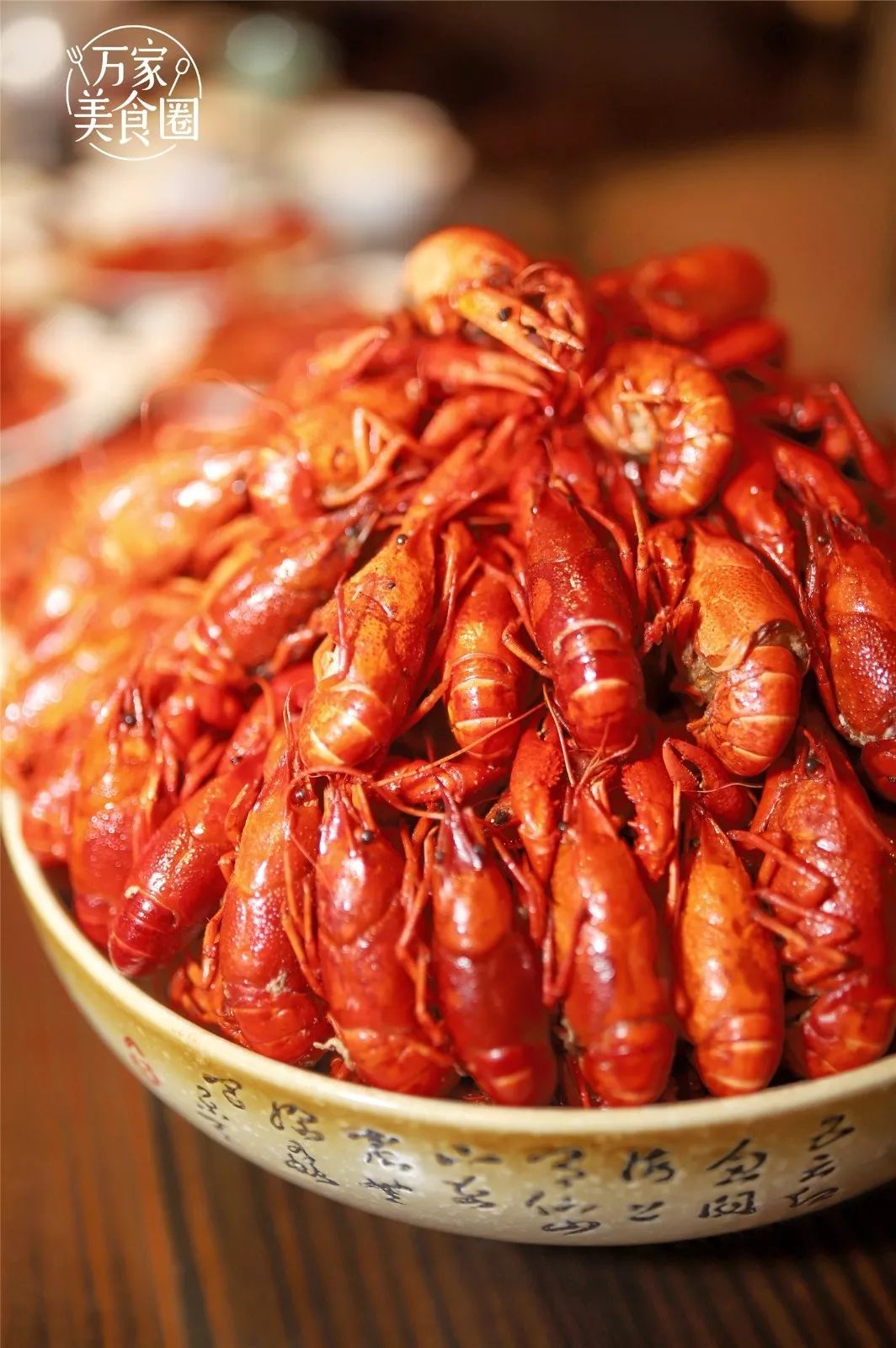 合肥这家自助餐放题小龙虾畅吃9种口味11种吃法带上你512g的胃赶紧