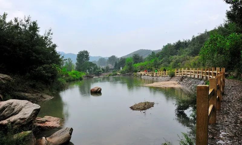 你知道吗?高铁站其实是方城县的第二座火车站