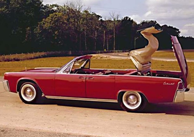 衍生出敞篷版本,从紧凑型的家用车到林肯大陆(参数|图片)这样的豪华车