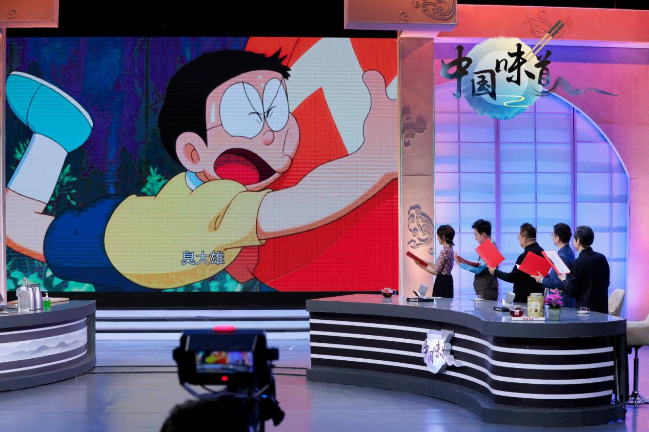 李立宏《中国味道》开"配音课" 郦波版"机器猫"萌化观众