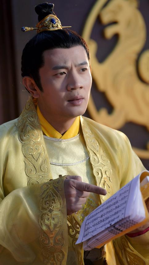 张鹏特别出演唐伯虎之天竺妖姬硬汉小生化身文气太子爷