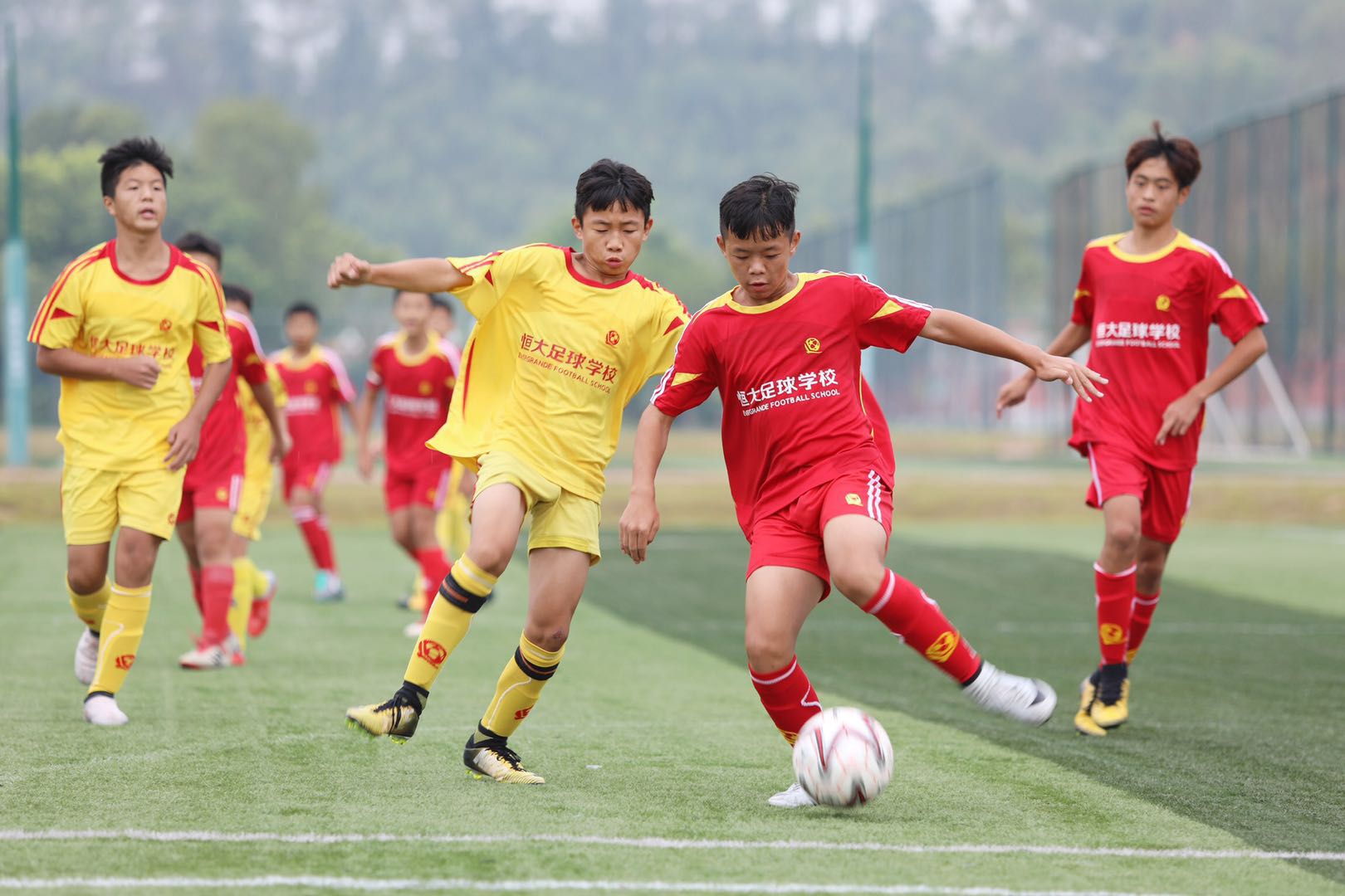 恒大足校2019招生火热进行 全免费培养助力足球少年圆梦