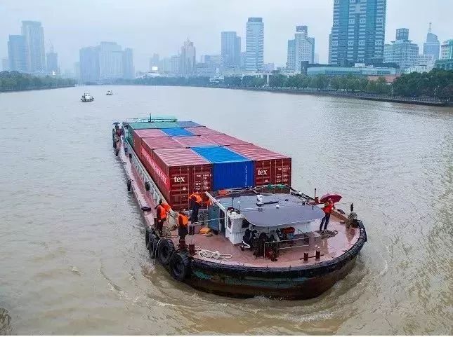 绍兴首艘杭甬运河宁波方向定制集装箱船舶开工建造
