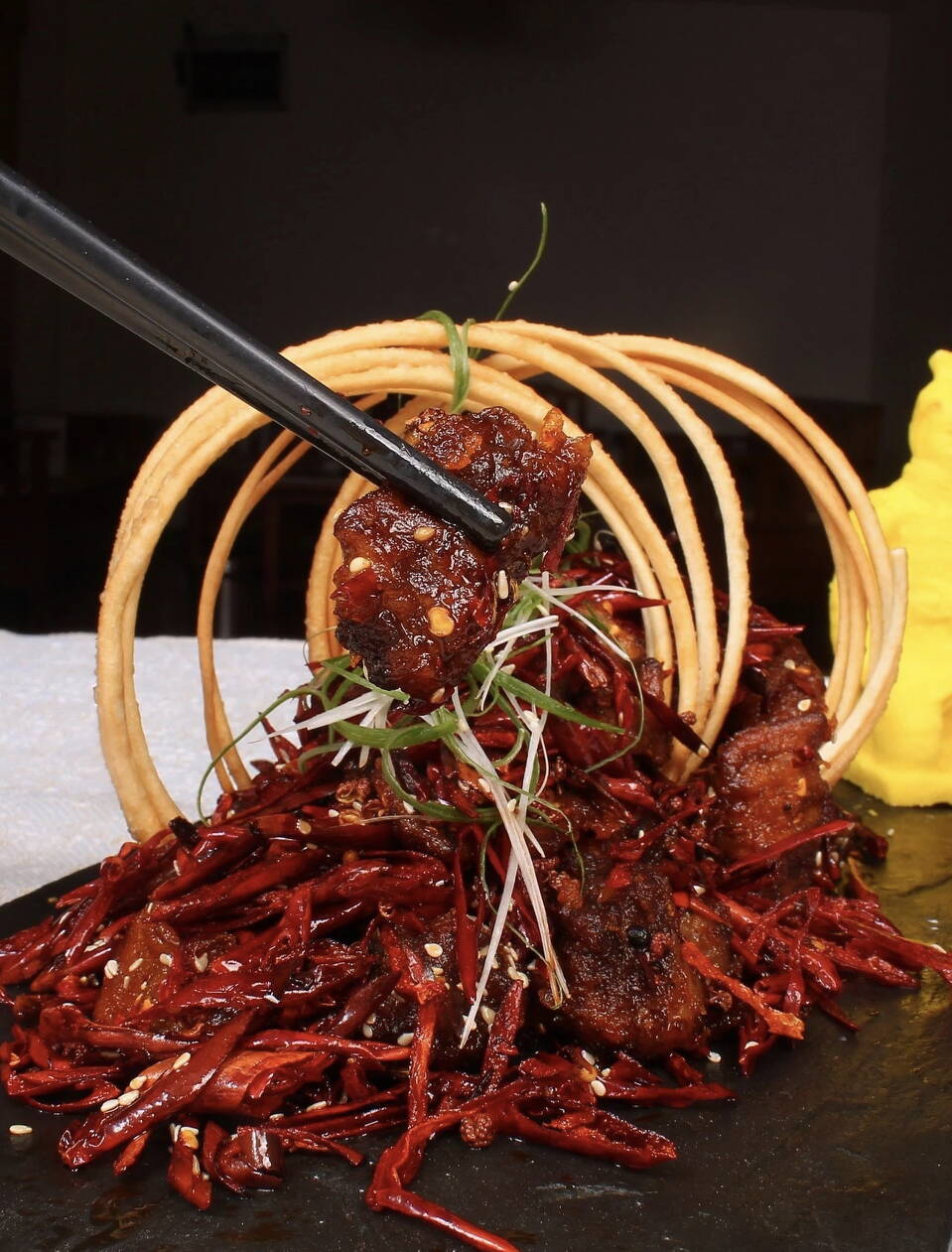 刘雪平美食餐饮团队菜品金丝黄牛肉