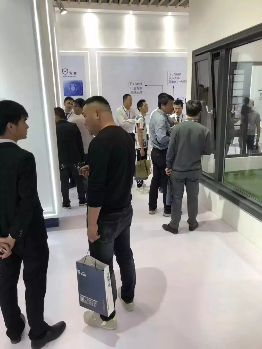 亿合门窗南京展会盛况直击