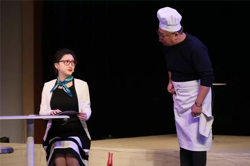 明日开演 | 小柯老师倾情出演首场《万万不能》,速来解锁这份舞台惊喜