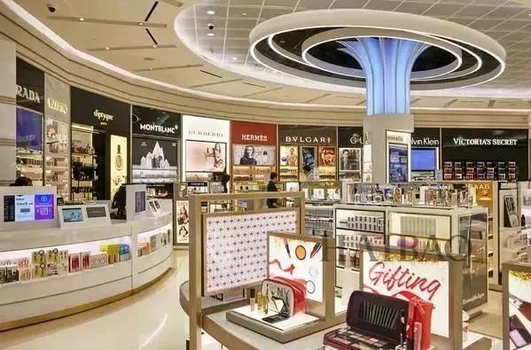 免税店购物：全球消费新模式
