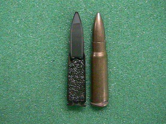 中国造军用摩托面世性能风靡全球前途一片光明