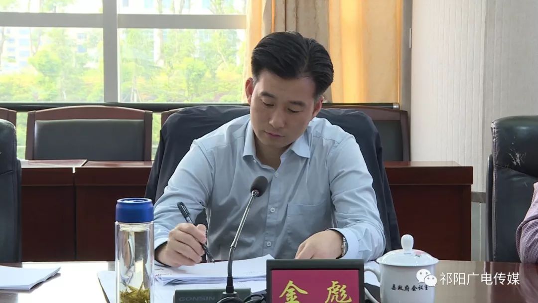 周新辉指出,现代铁路物流园预可研方案既要满足当前需要,又要考虑长远