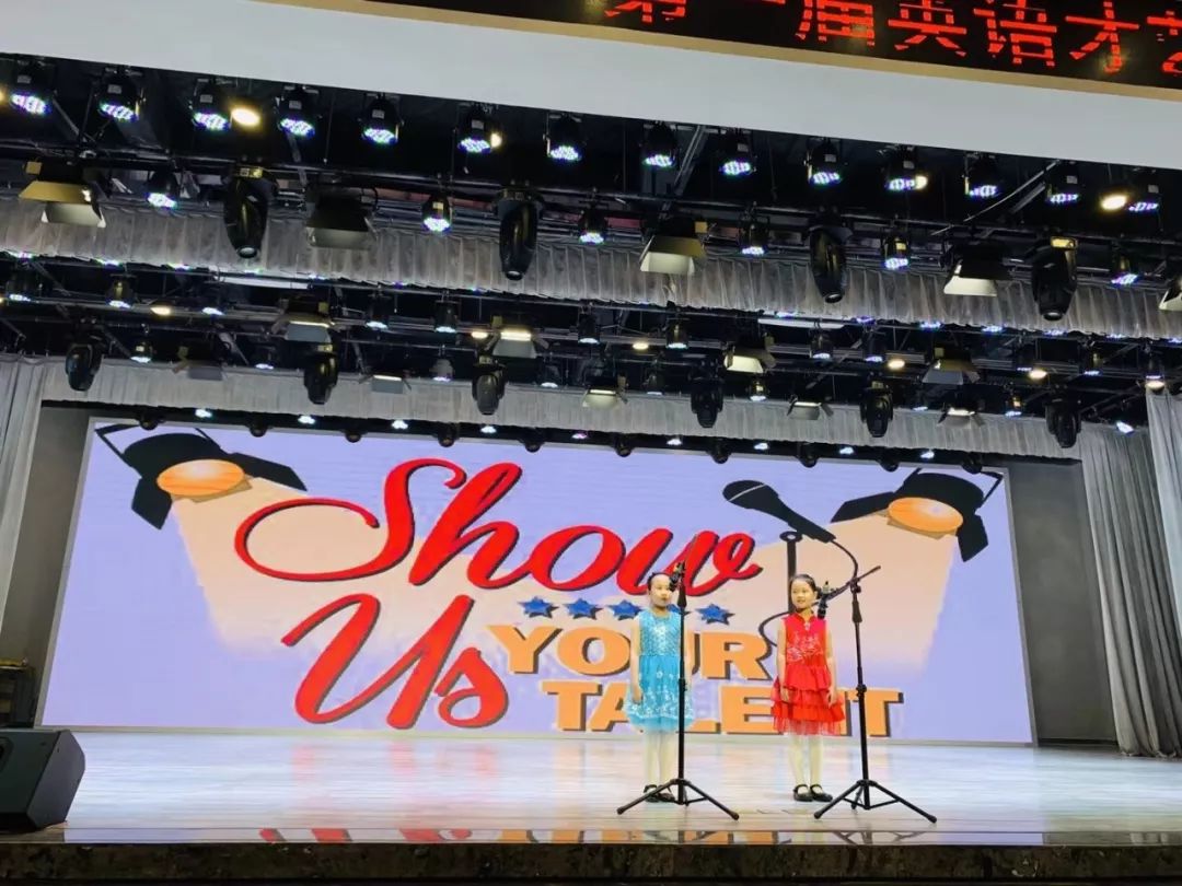 englishtalentshow吸睛无数