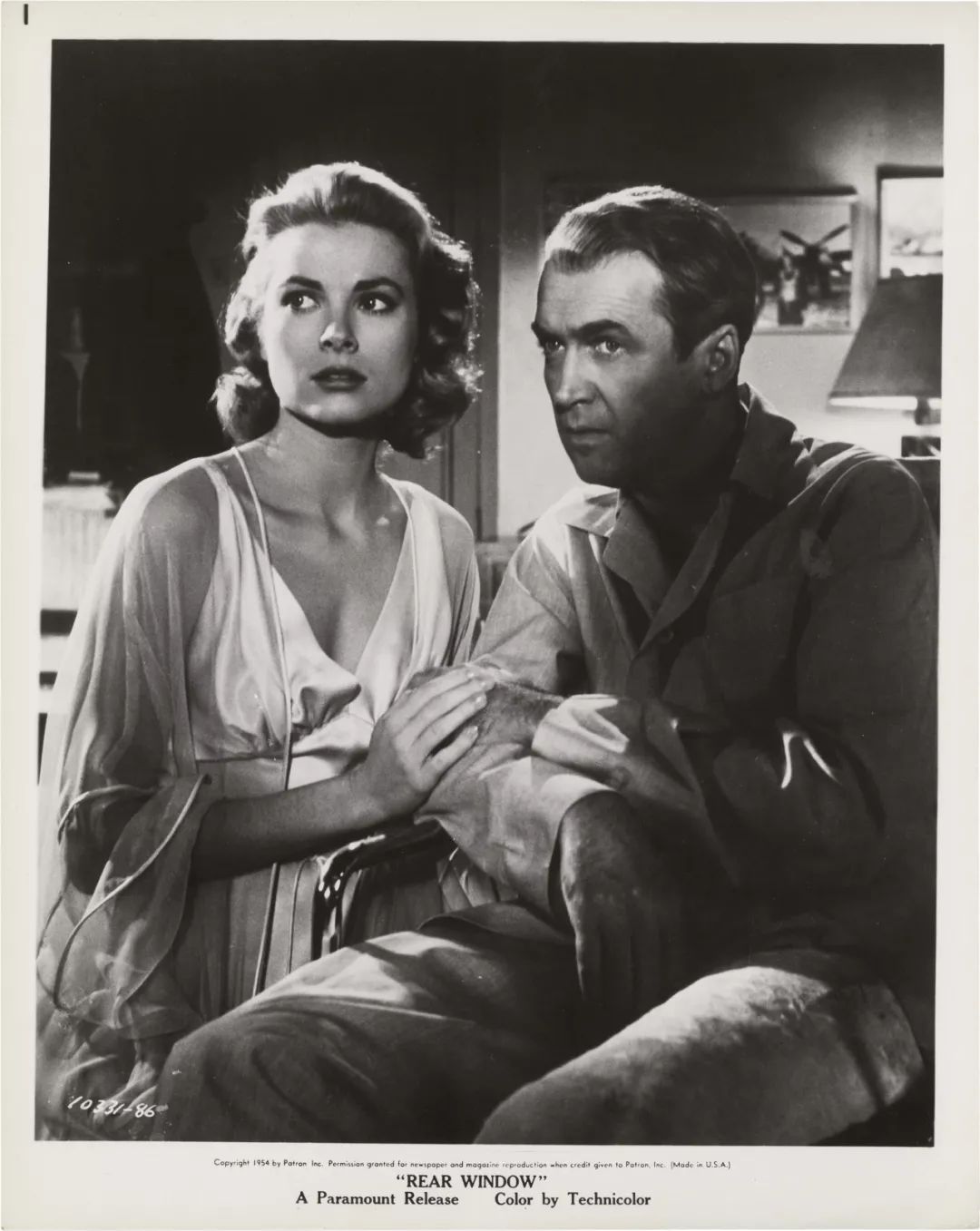 电影,阿加莎·克里斯蒂,柯南道尔和希区·柯克是他童年到少年时代的