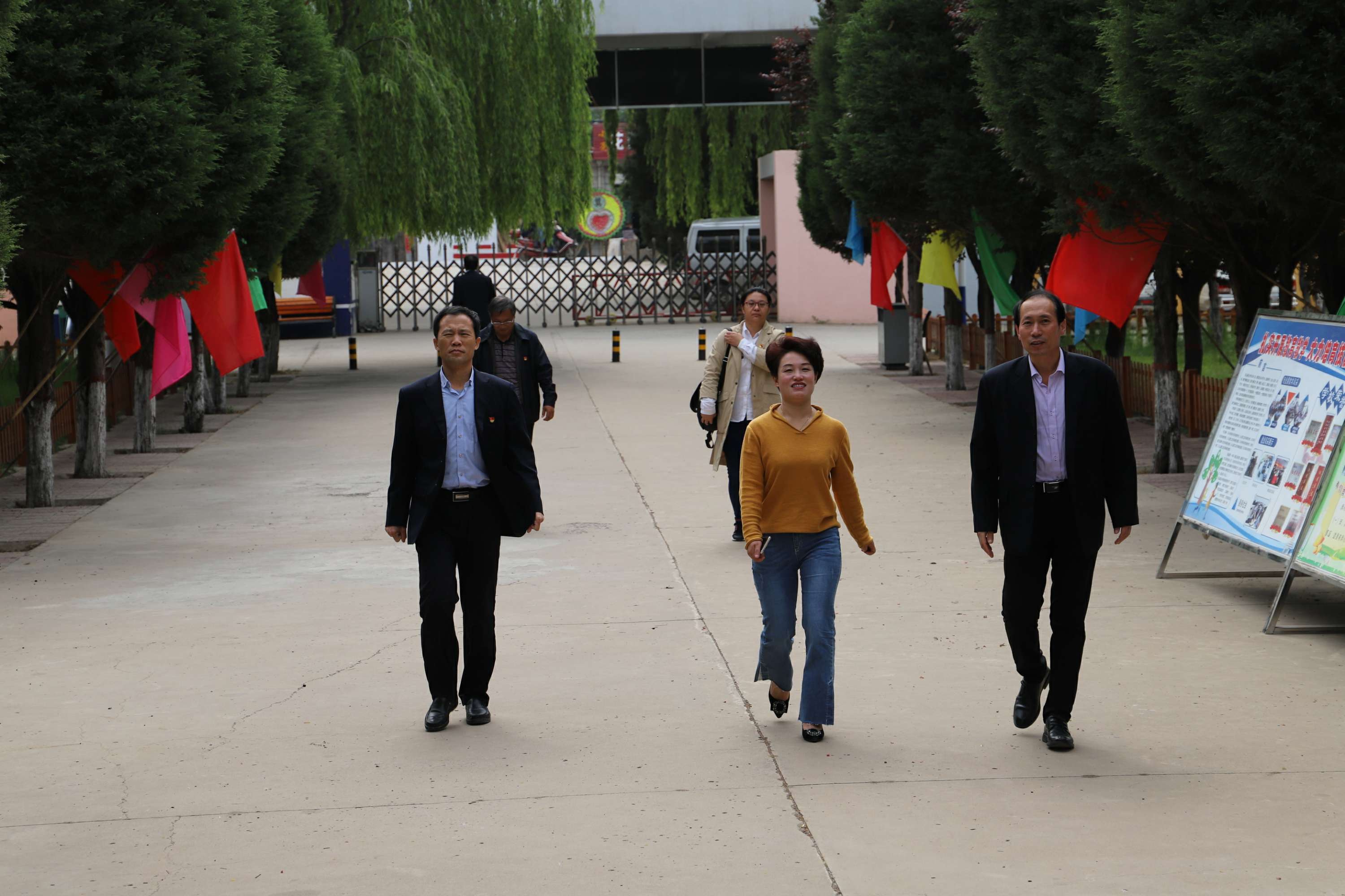 迎祖国七十华诞,学校做了这些事——临汾市浮山职业中学职业活动周