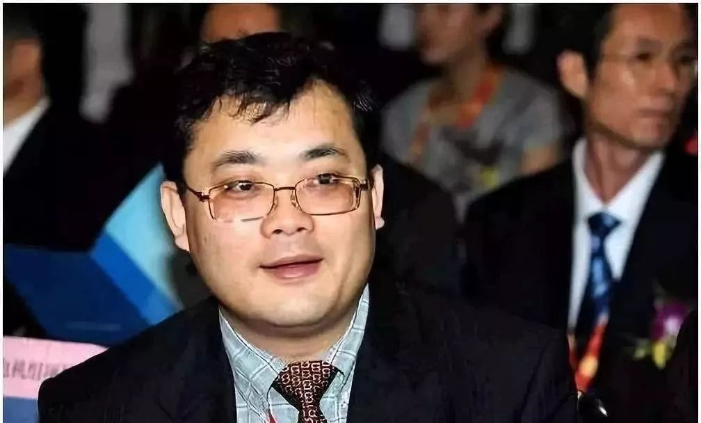 奋斗者故事_曹晖