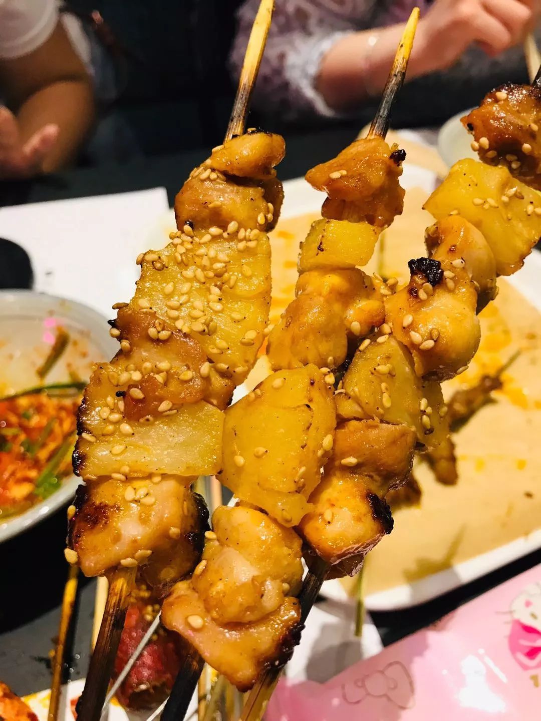 哈尔滨这家烧烤界新宠藏着滋啦冒油一口爆汁的小鲜肉