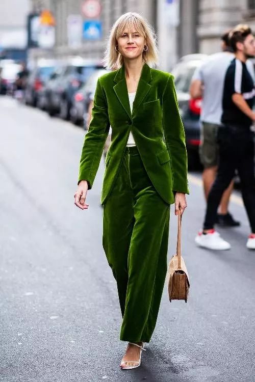 会穿西装的女人,到底可以有多帅