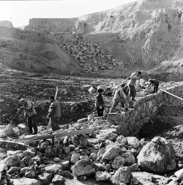 昔阳大寨四十年前的旧照片,再现战天斗地的风火大寨!