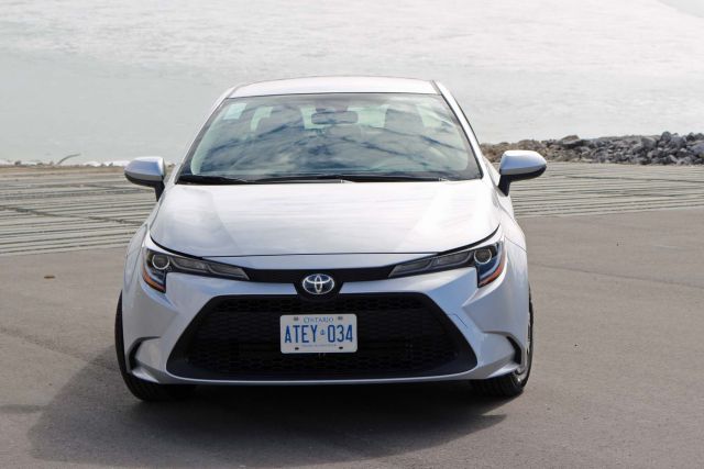 低配与高配的造型差太远2020款丰田卡罗拉继续使用cvt变速箱