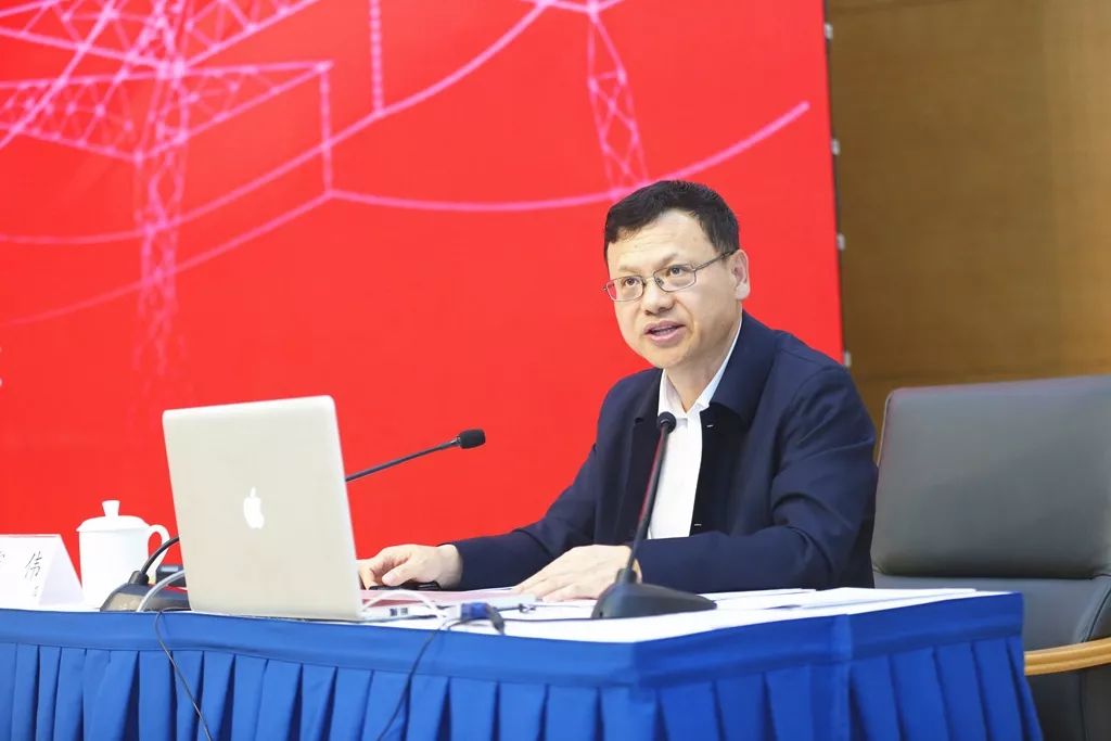 国网动态国网董事长寇伟会见马化腾加深沟通交流推动能源互联网建设