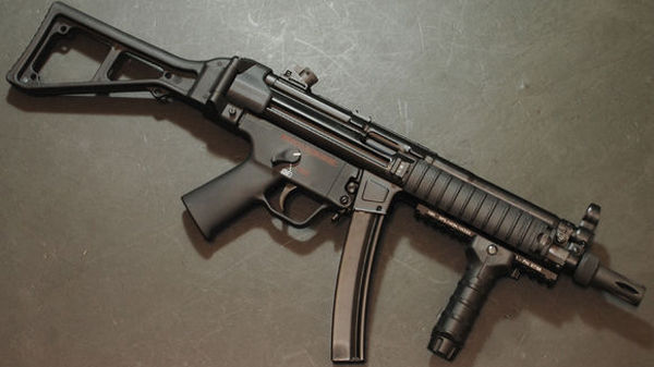 玩具枪用塑料,但是真枪也用塑料,是人疯了,还是枪疯了_复合材料