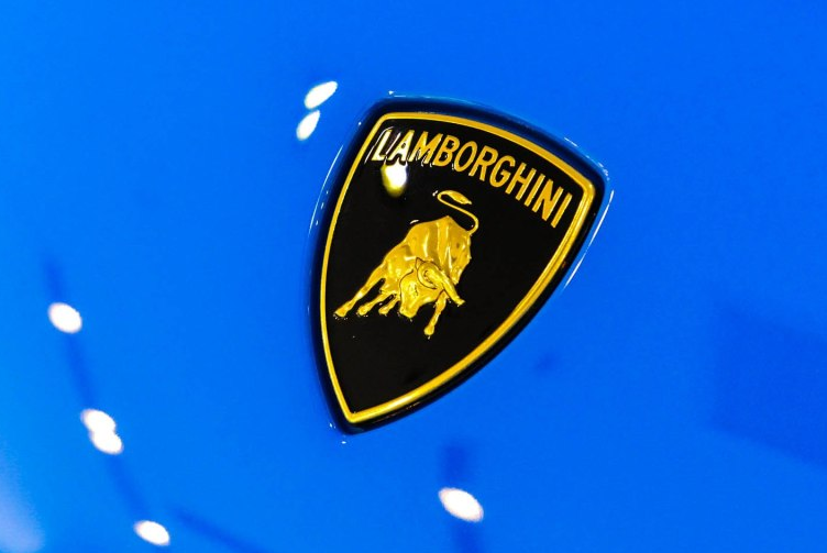 盘点全球7大顶级豪车车标我敢赌5包烟你可能只见过5个