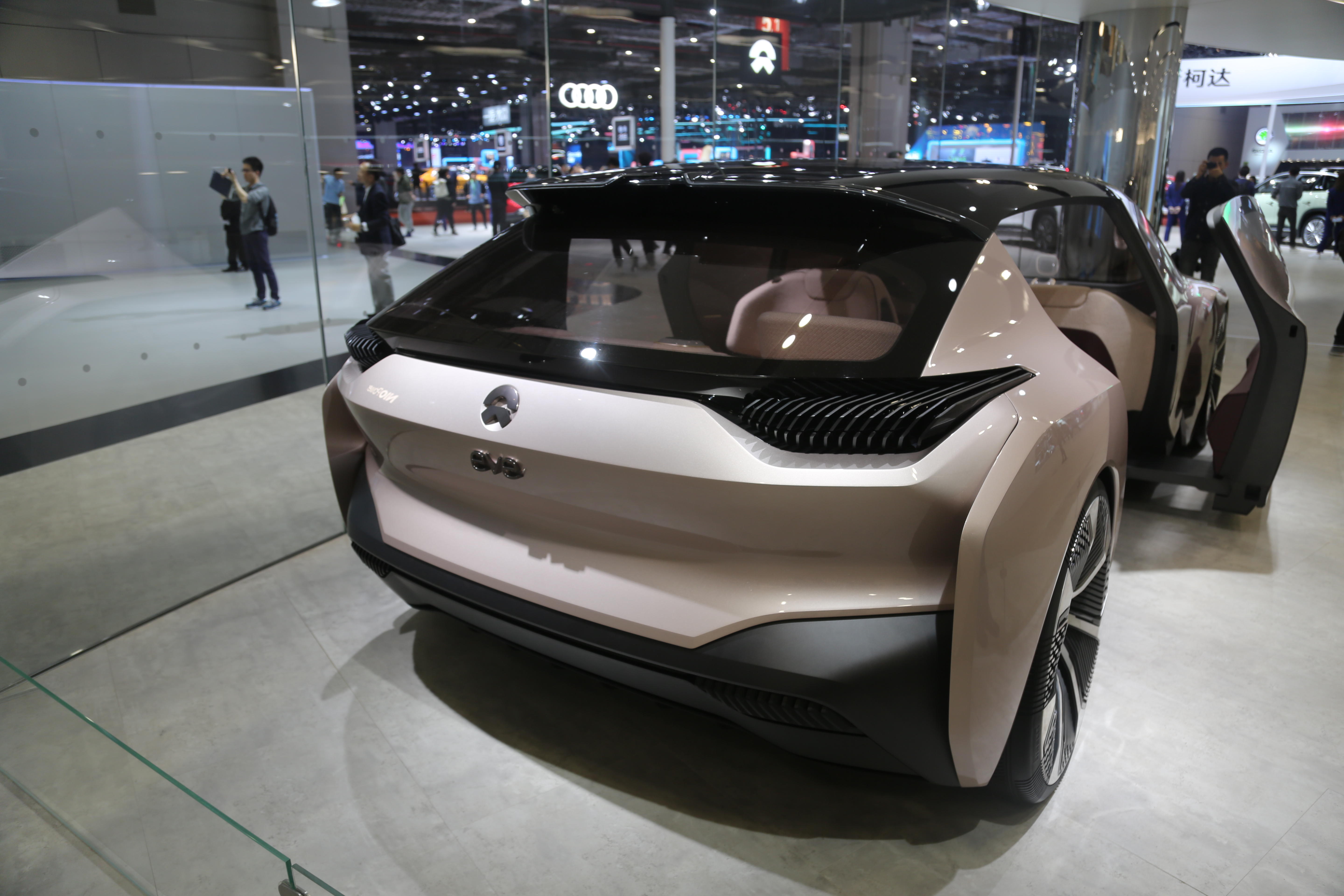 号称"第二起居室",蔚来首款概念车eve实拍,或将亮相深港澳车展!