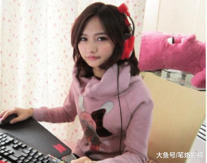 电竞界的女王虎牙签约她花费上亿如今人气却不如三线主播