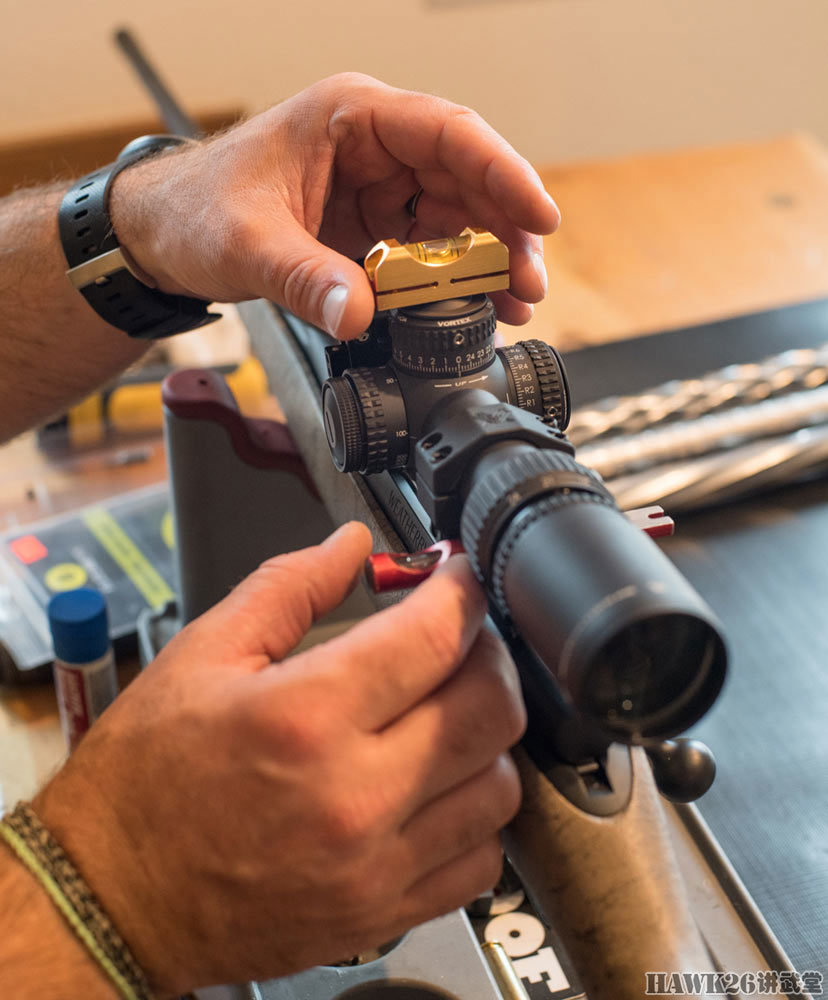 图说:狩猎爱好者如何获得理想中的猎枪 定制枪店很重要