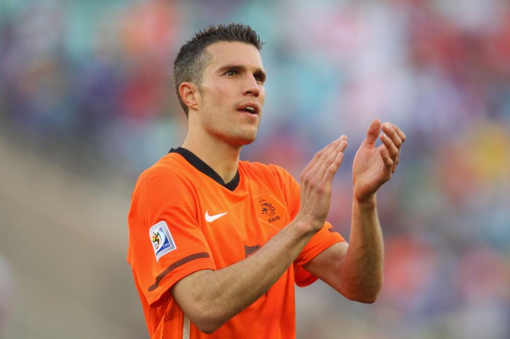 回顾范佩西的国家队生涯,这几个经典镜头你记得几个?_荷兰队