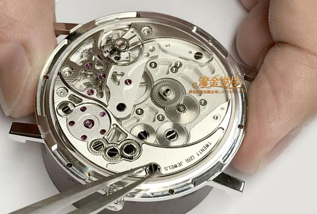 风行300年的时尚——伯爵超薄腕表_机芯
