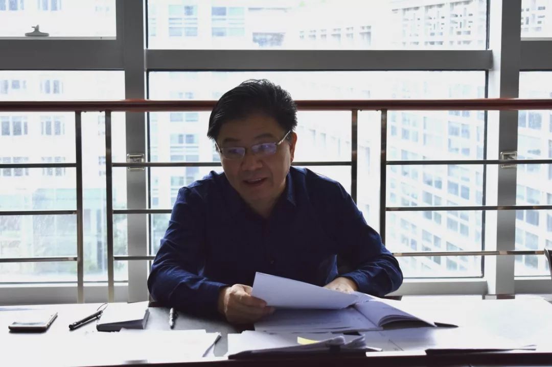 会上,肖惠中局长认真听取各科室办理情况汇报,并对下一步办理工作进行