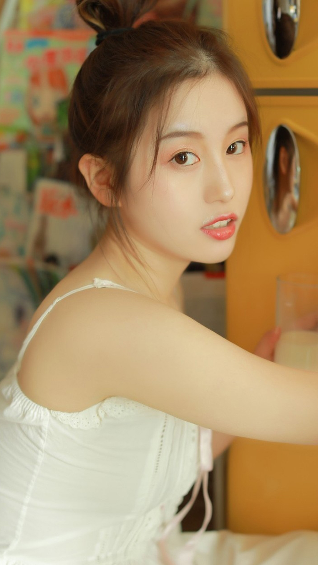 马嘉祺扑面的女孩看过来