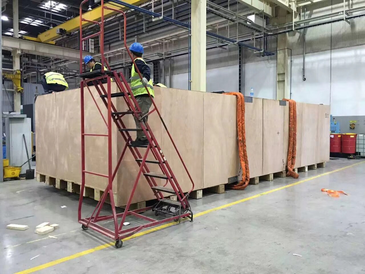 定制滑木箱的结构组成