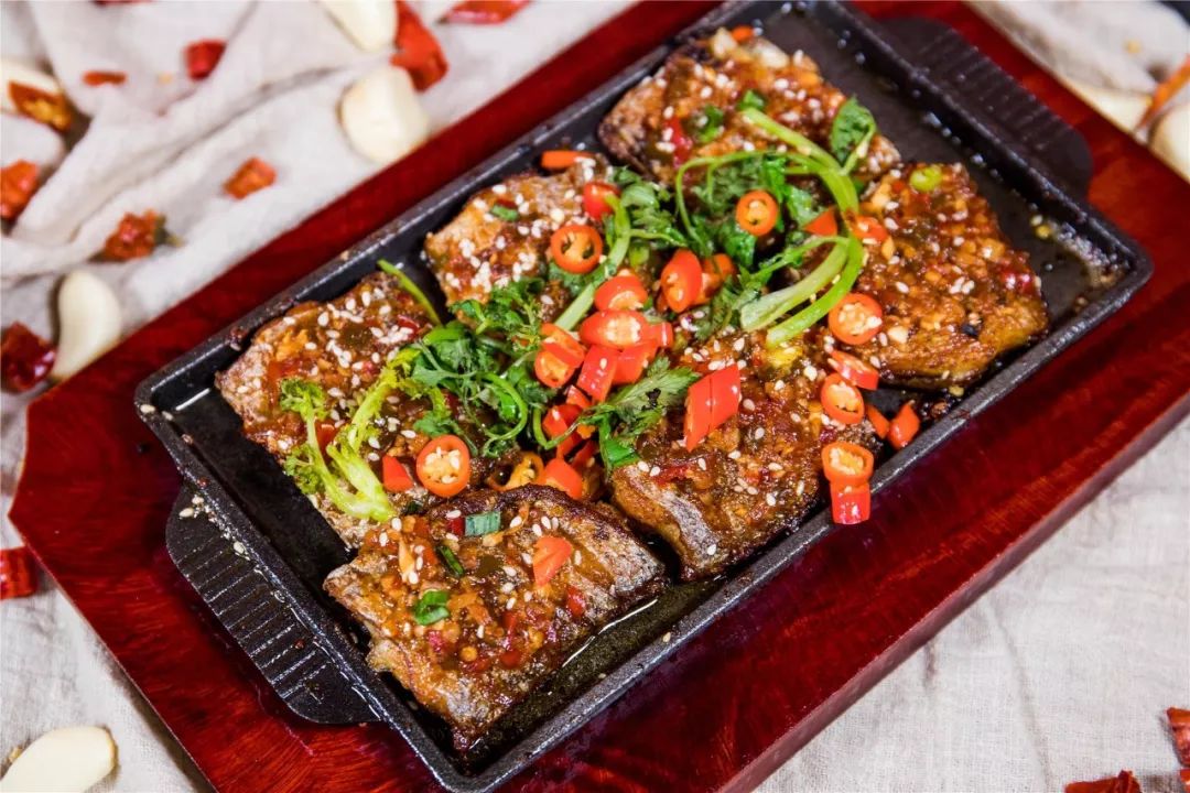 小龙虾吃2斤送1斤!吃4斤送2斤!淡水吃货要嗨到凌晨2点!