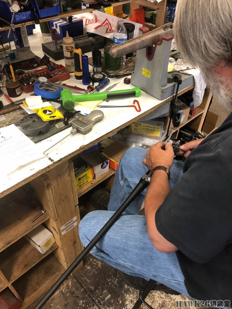 图说:狩猎爱好者如何获得理想中的猎枪 定制枪店很重要