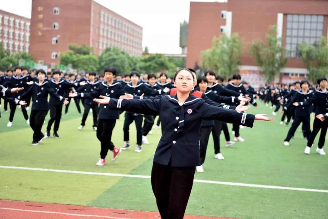 慶祝新中國成立70週年活動(陝西省西安鐵一中濱河學校站)