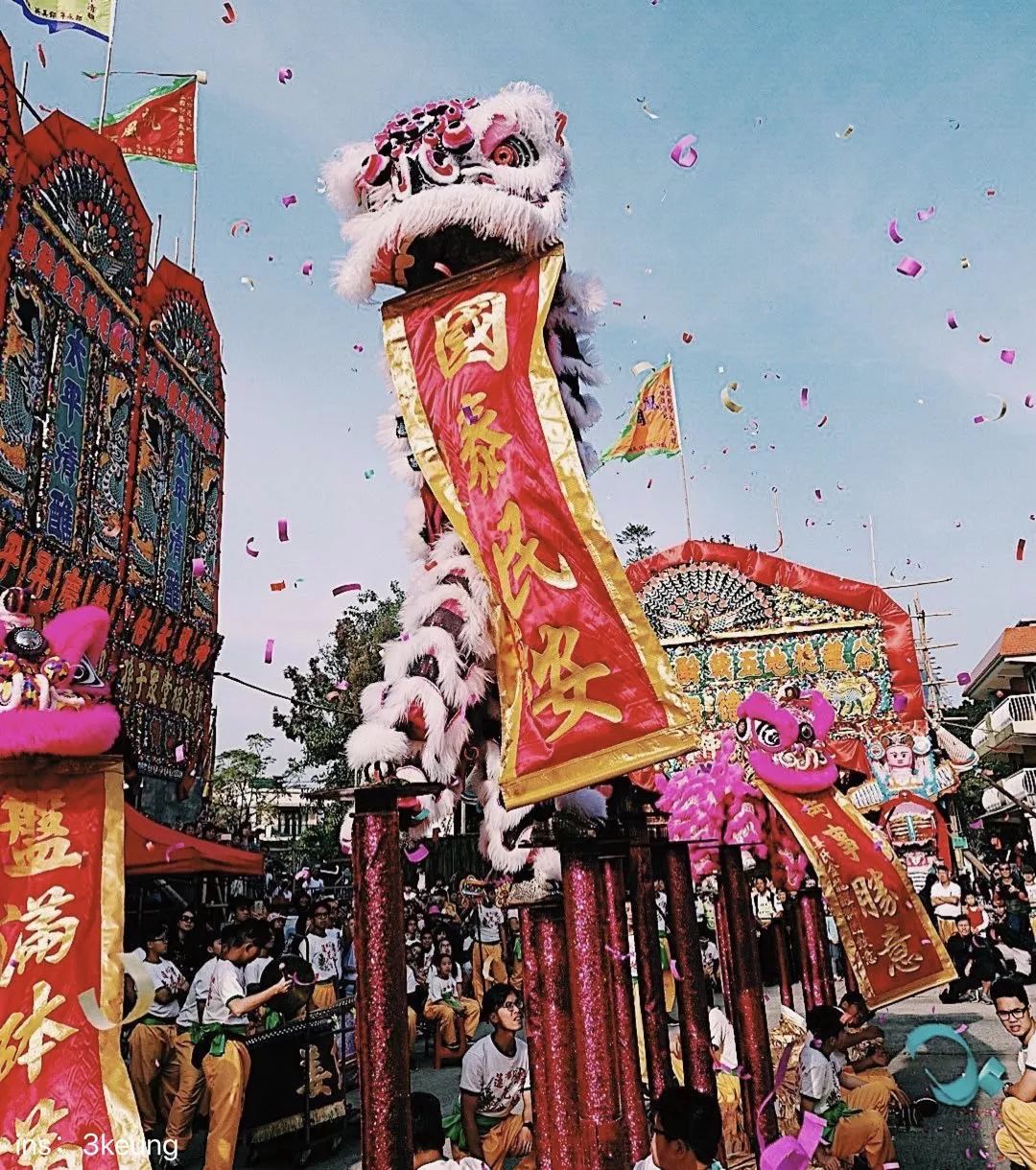 热闹缤纷的香港5月抢包山逛小岛游古刹绝对值回票价