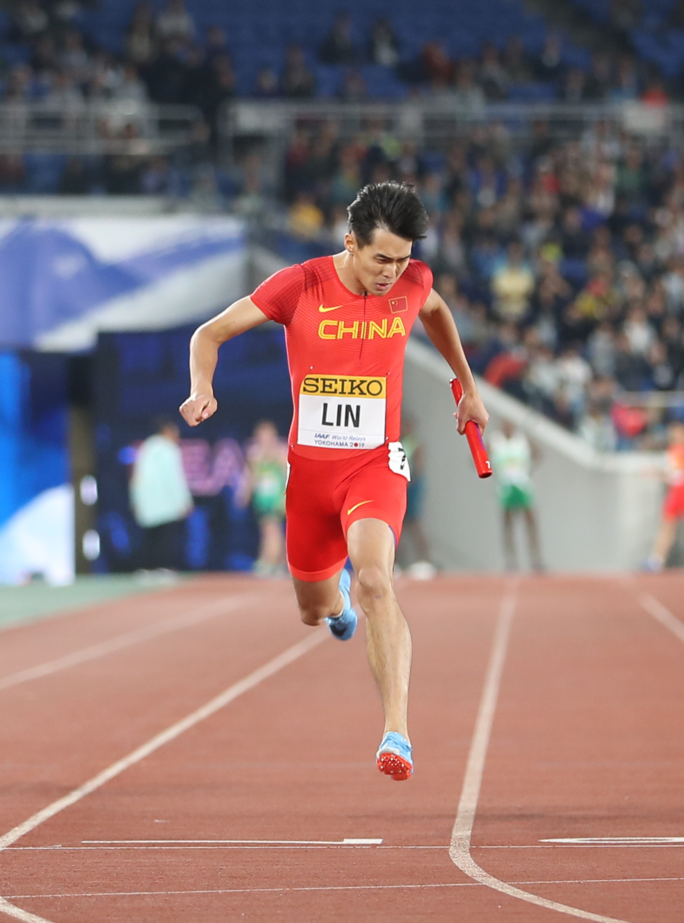 田径世界接力赛中国队晋级男子4x200米接力决赛