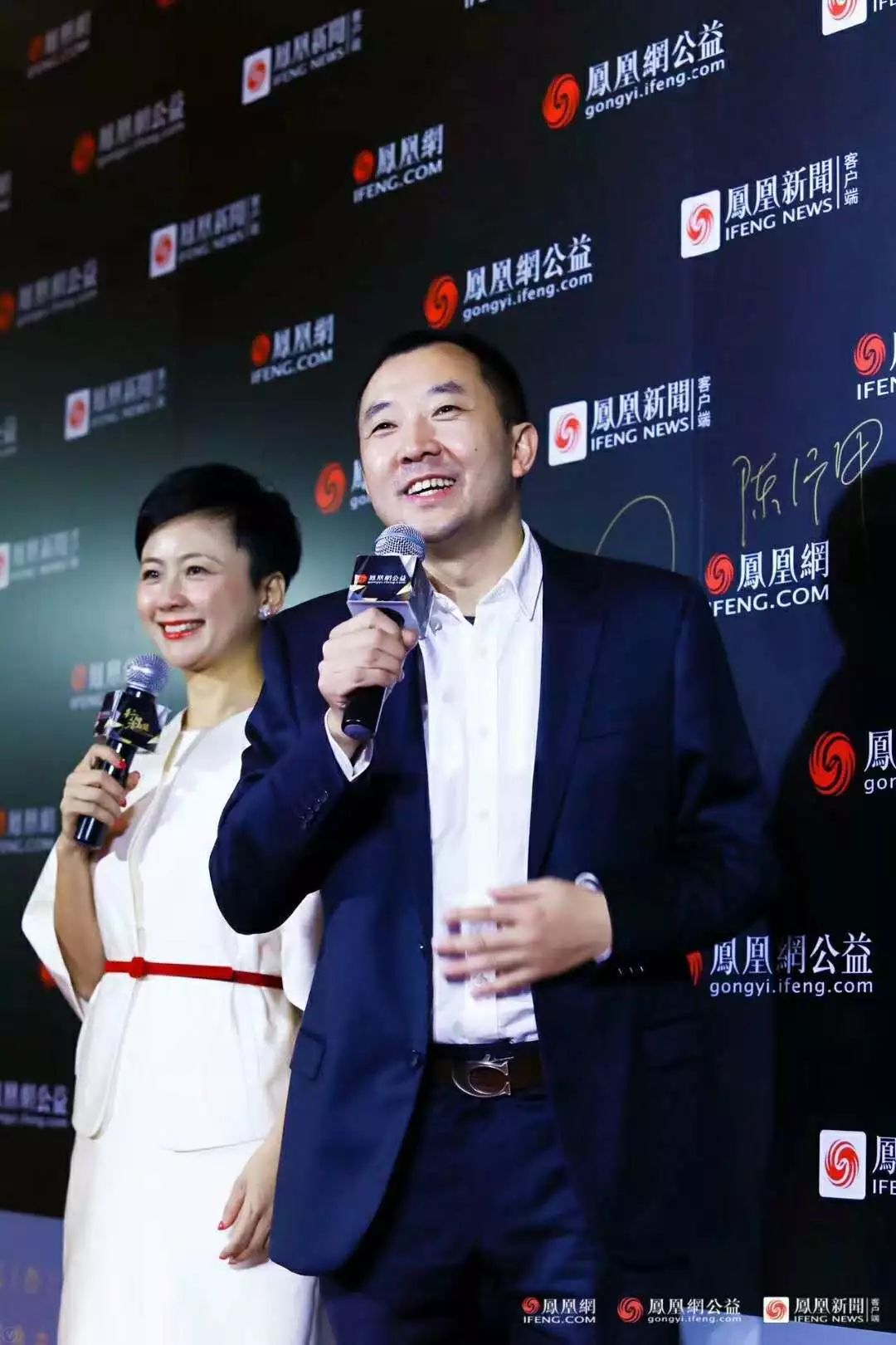 县委书记辞职后感慨:放弃权力 像"高级叫花子"_陈行