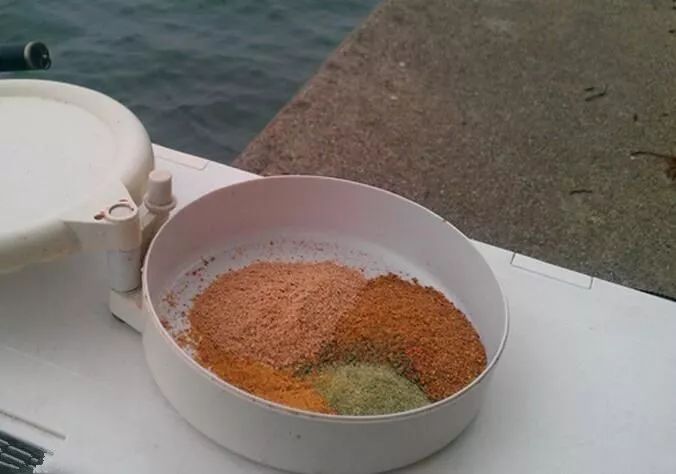 钓鱼欲爆护,先练好开饵神功!