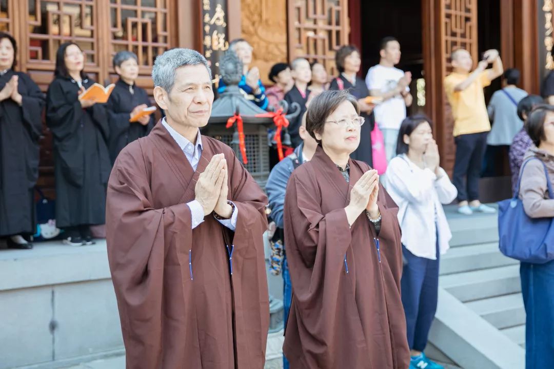 释迦牟尼佛圣诞吉日祈愿佛日增辉正法久住
