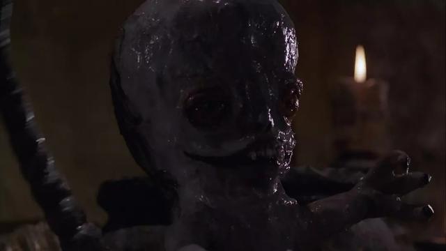 《原振侠与卫斯理》_怪物