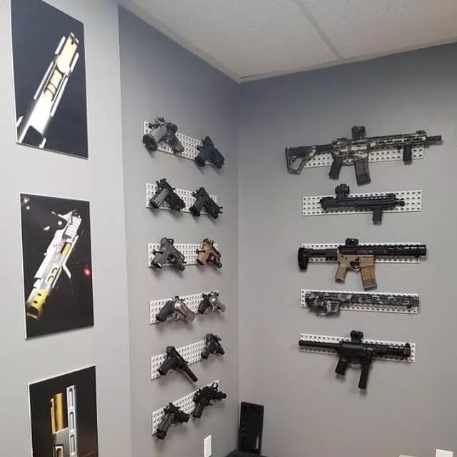 想挂哪挂哪peglock枪械陈设系统美图