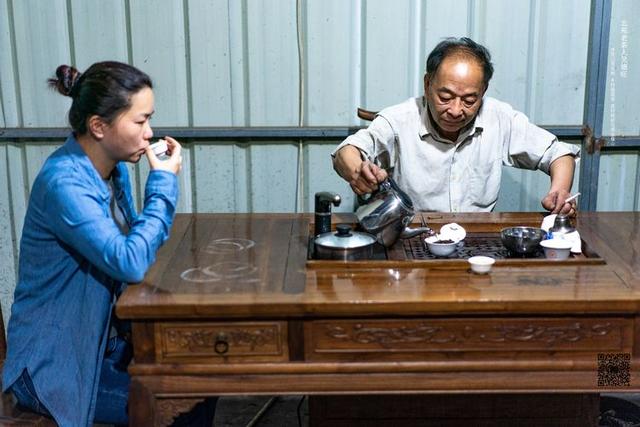 原创北苑老茶人吴德旺