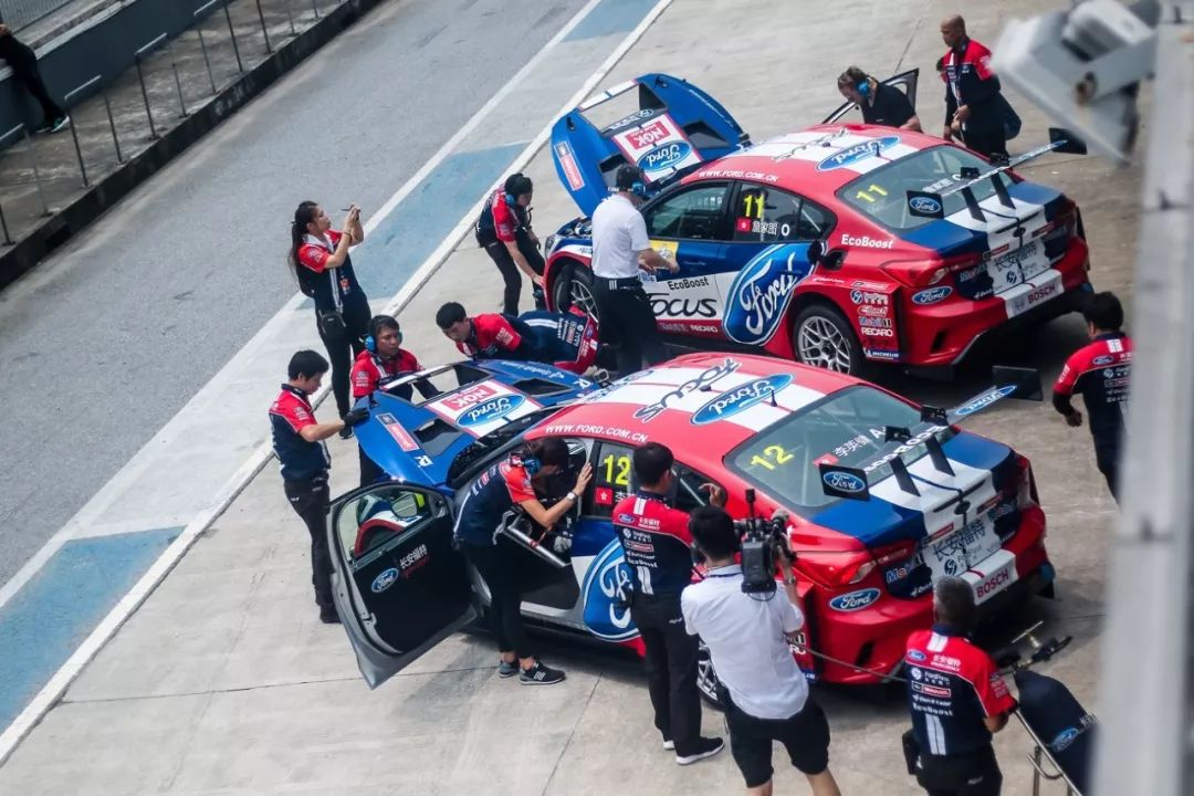 易车ctcc中国房车锦标赛2019赛季长安福特车队何晓乐战胜群雄夺得首