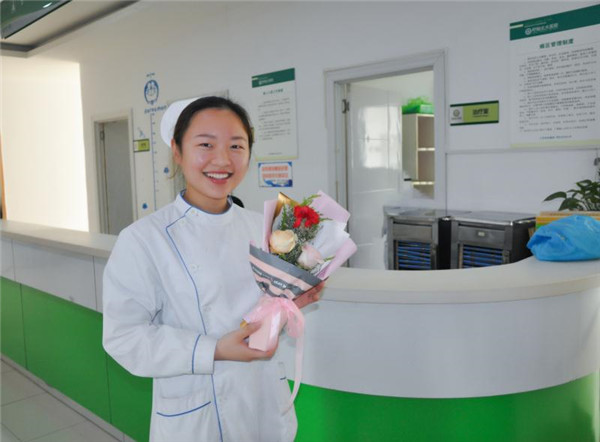 包含北大医院号贩子代挂，加客服微信咨询的词条