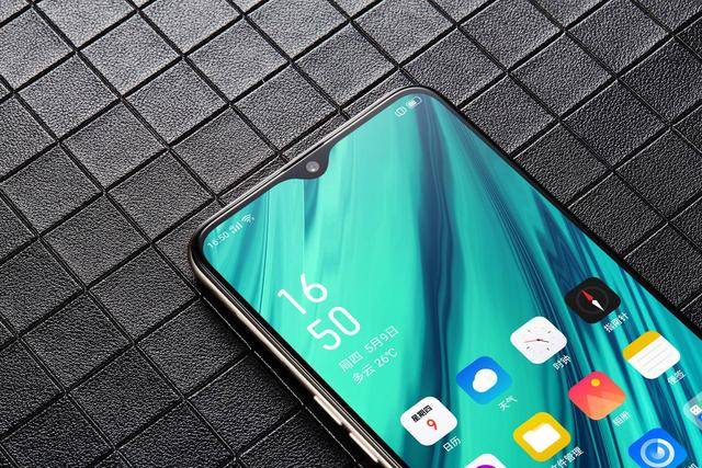 oppoa9新版1399元开售超大存储电池诱惑力十足